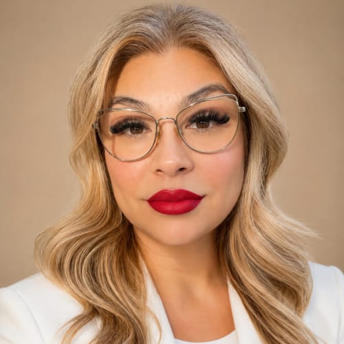 Headshot of Jacquelyn Morales, LPC