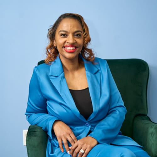 Headshot of Rochelle Peet, LPC
