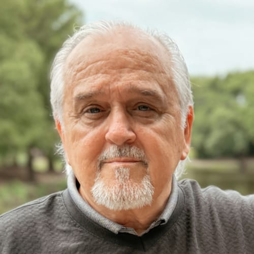 Headshot of James Ingram, LPC