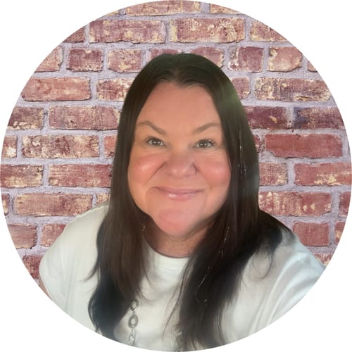 Headshot of Heather Starks, LCSW