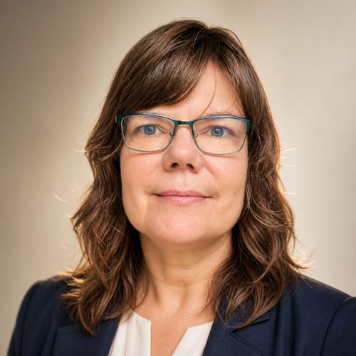 Headshot of Amy Muhlbach, LCSW_C