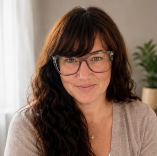 Headshot of Melissa Mims, LMFT