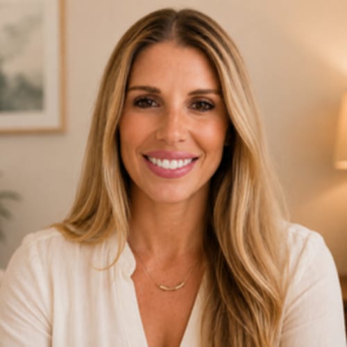 Headshot of Emily Larios, LCSW