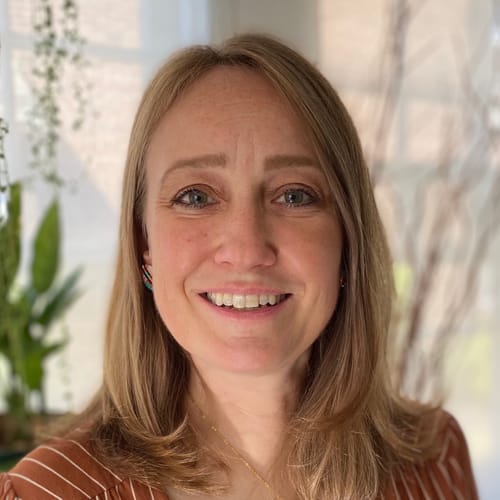 Headshot of Julia Mooney, LCSW