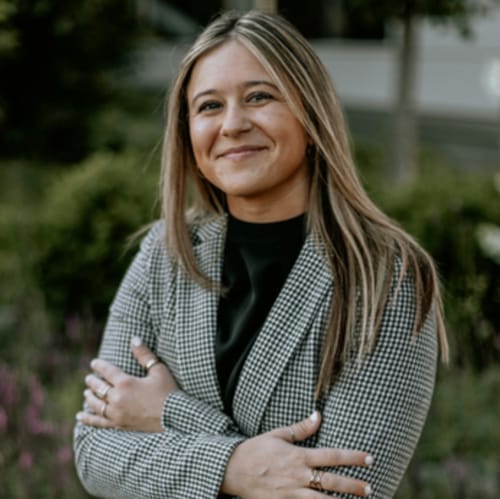 Headshot of Elizabeth Francis, APRN_NP