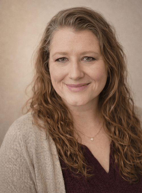 Headshot of Elishia Jennings, LCSW
