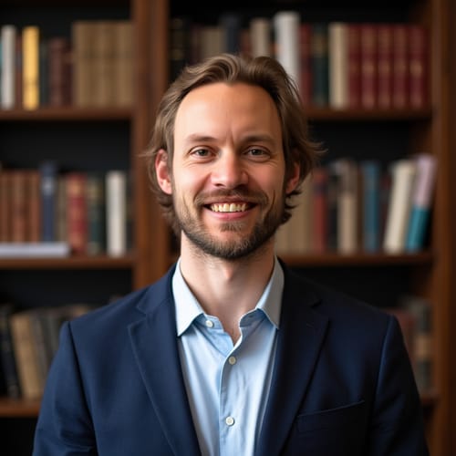 Headshot of Ross Van Allen, APN