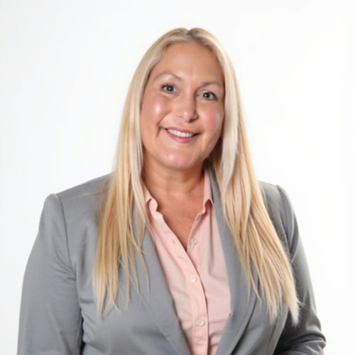 Headshot of Mariela Betancourt, LMHC