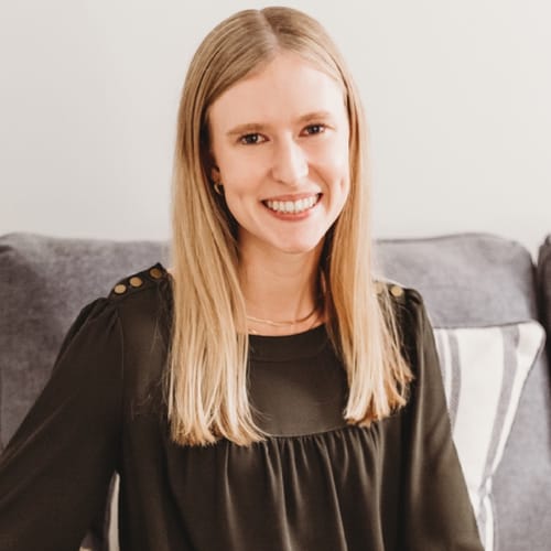 Headshot of Ashton Peltz, LICENSED_PSYCHOLOGIST