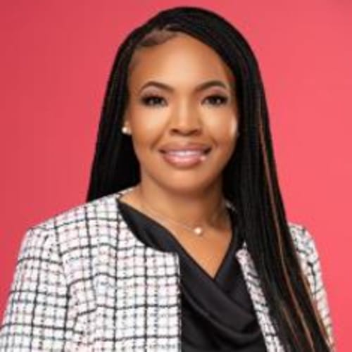 Headshot of Shnarika Powell, ARNP