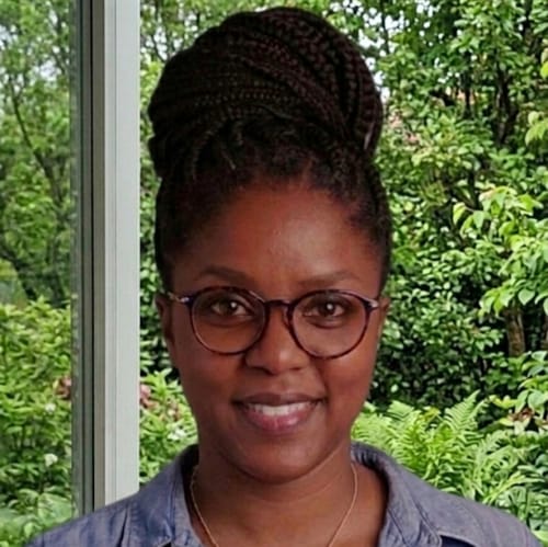 Headshot of Arlene Mitchell, LCSW