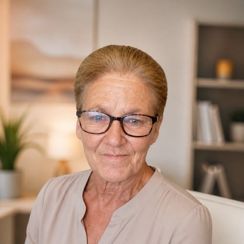 Headshot of Paula Webb, LPC
