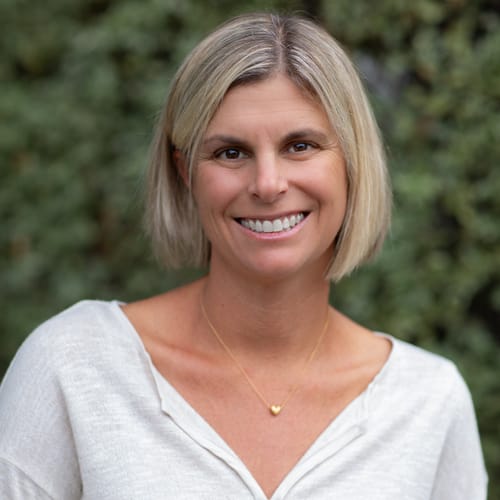 Headshot of Jackie Crossley, LCSW