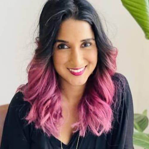Headshot of Yumnah Syed-Swift, LC