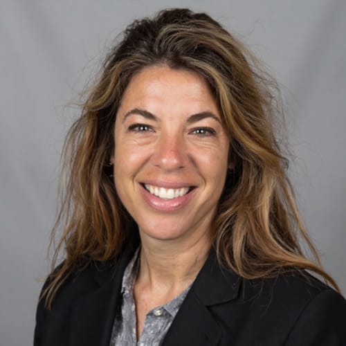 Headshot of Rayna Freedman, LMFT