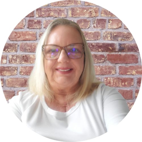 Headshot of Candace Deban Anderson, LCSW