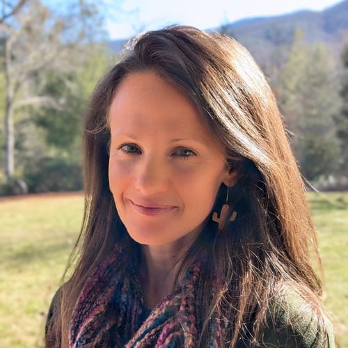 Headshot of Amanda Hillman, LPC