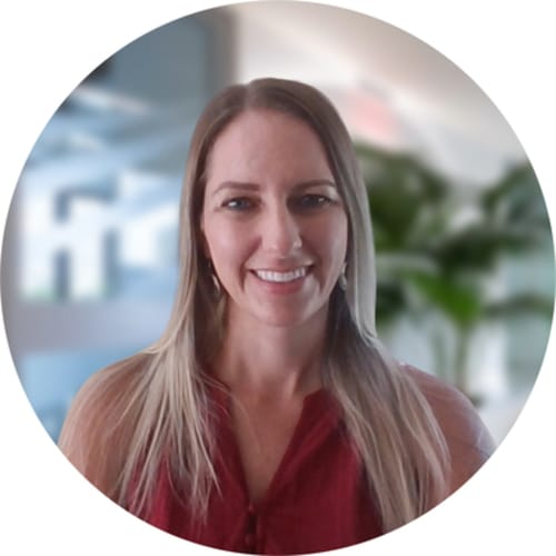 Headshot of Amanda Grubb, LCSW