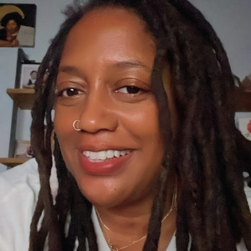 Headshot of Deborah Almonte, LCSW