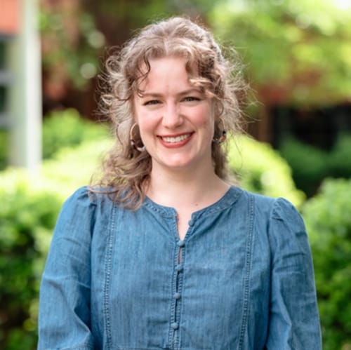 Headshot of Mary Gravely, LPC