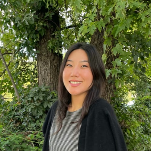 Headshot of Jenny Choi, LCSW