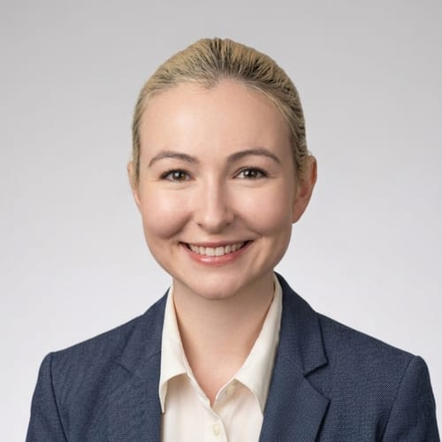 Headshot of Valerie Ruberto, APN