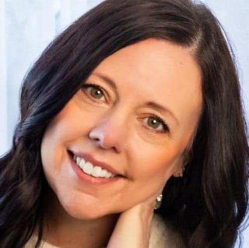 Headshot of Jennie Iverson, LPC