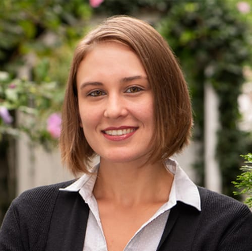 Headshot of Jessica Bartulis, LMHC