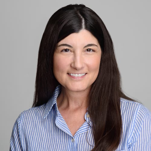 Headshot of Laura Hutchison, LCSW