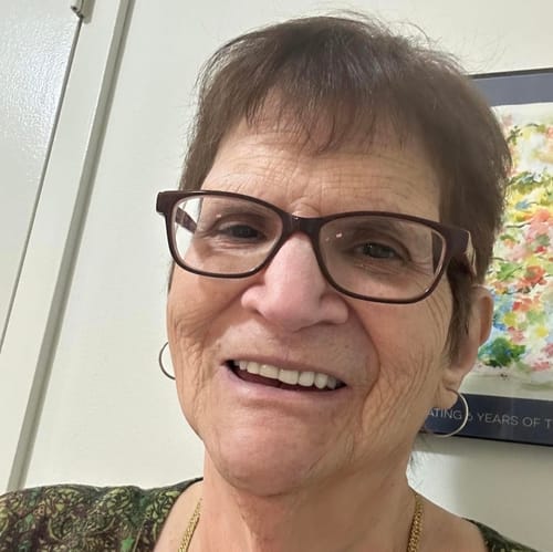 Headshot of Darlene Narvae, LPC