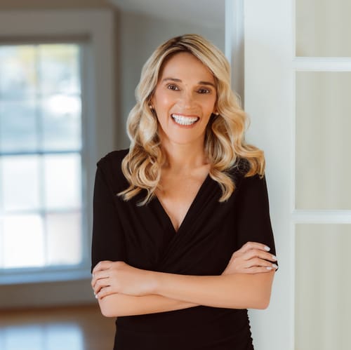 Headshot of Dale Buckman, APRN