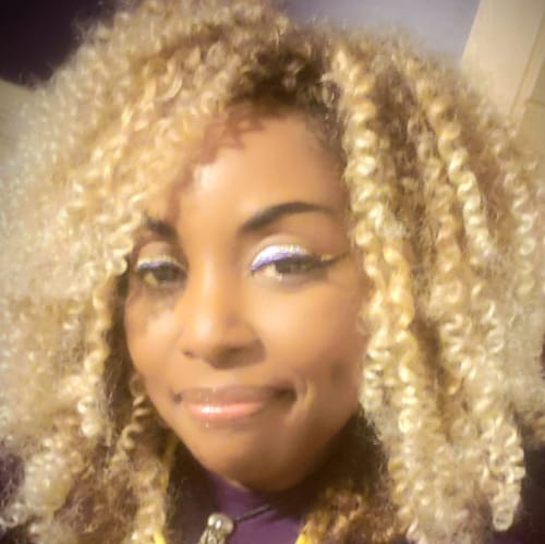 Headshot of T. Nicole Ellis, LCSW