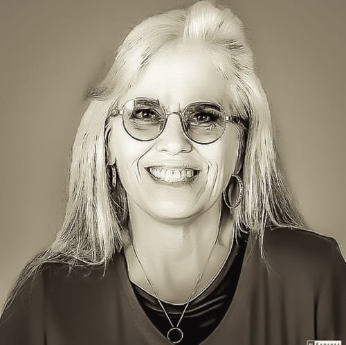 Headshot of Kathleen Dahle, APN