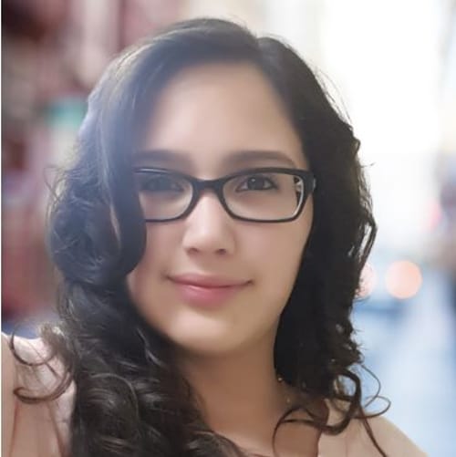 Headshot of Stephanie Betancourt, LMHC