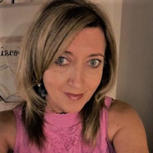 Headshot of Brenda Johnston, LPC
