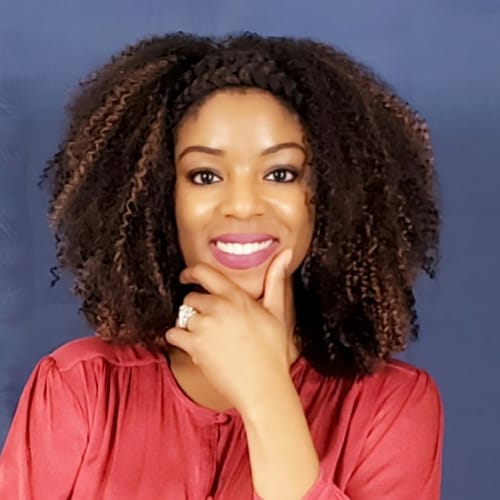 Headshot of Allison Tomlinson, LCSW
