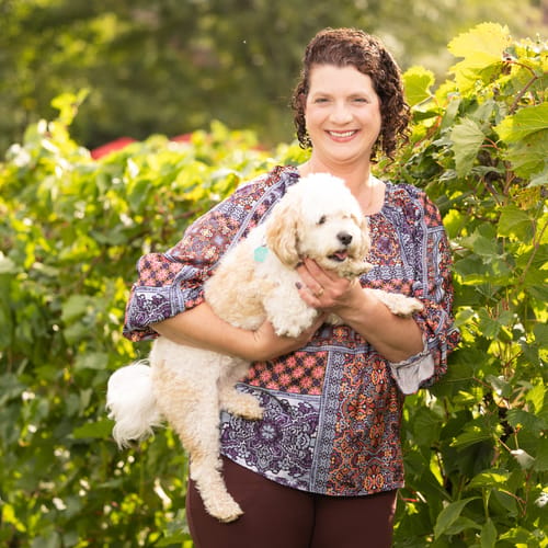 Headshot of Kay Metzler, LPCC