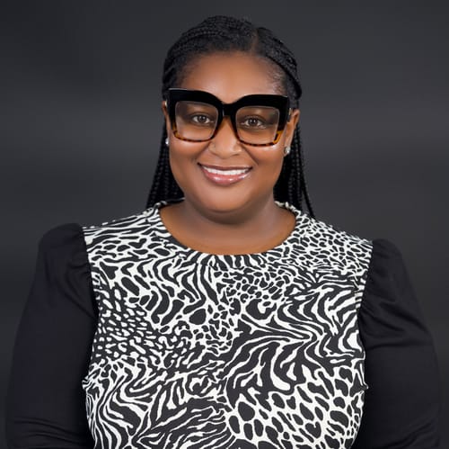 Headshot of Tyundreya Lindsey, LMFT
