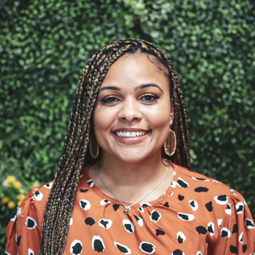 Headshot of Stefanya Jordan, LPC