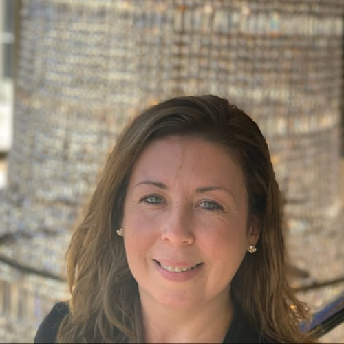 Headshot of Crystal Moschiano, NP