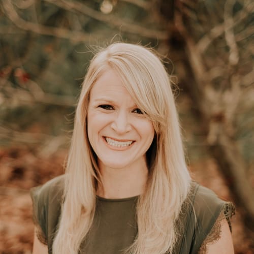 Headshot of Anne McGregor, LMHC