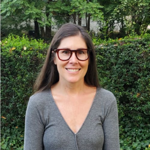 Headshot of Molly Peck, LPC