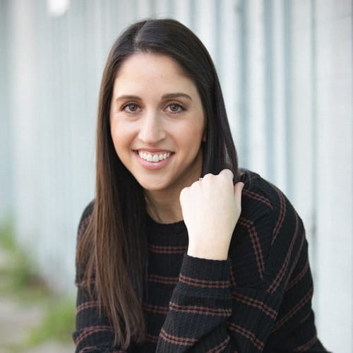 Headshot of Chelby Mendell, LCSW
