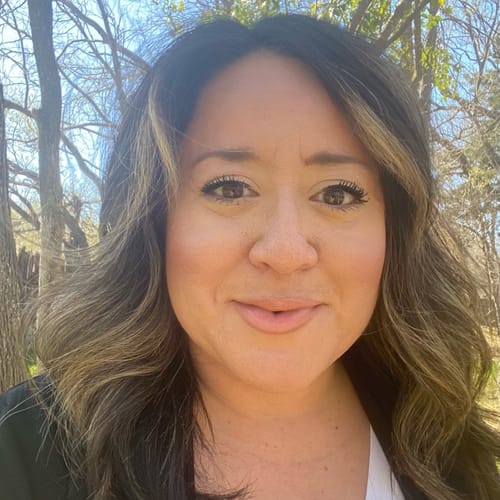 Headshot of Melissa Buesing, LPC