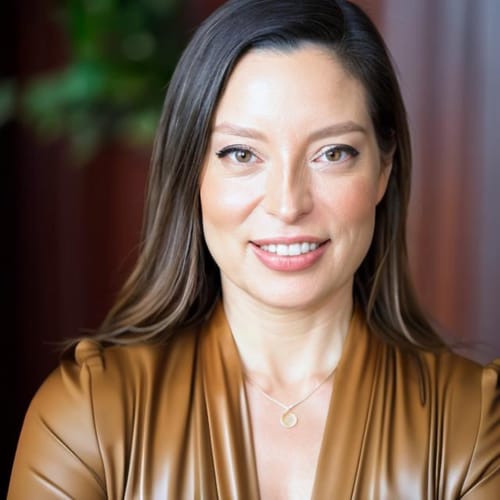 Headshot of Bianca Anez, LPC
