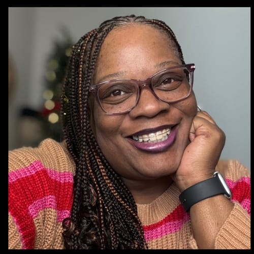 Headshot of Taiwannika Walker, LISW