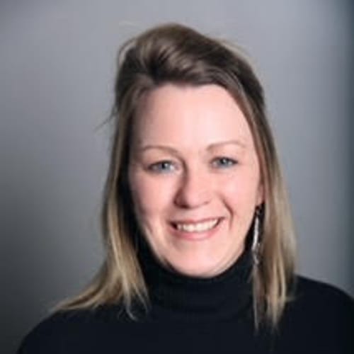 Headshot of Tara Womble, LCSW