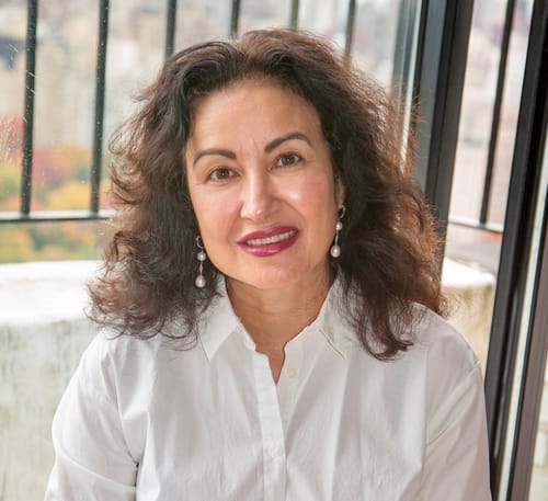 Headshot of Robin Shamburg, LPC