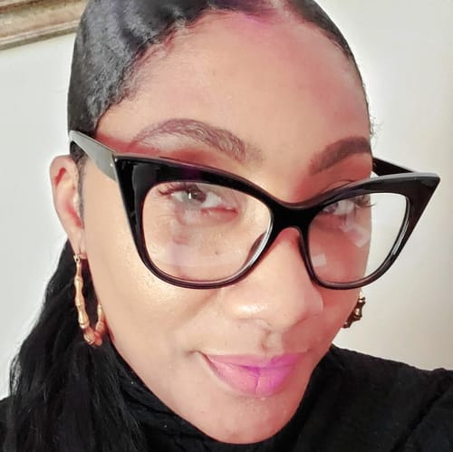 Headshot of Tiona Washington, LCMHC