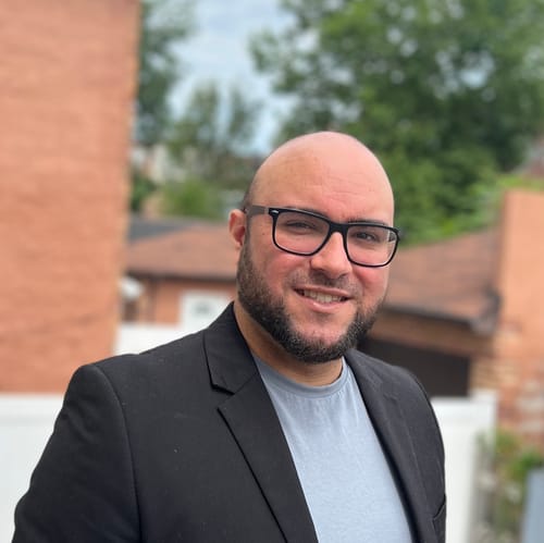 Headshot of Norberto Taveras, LCSW